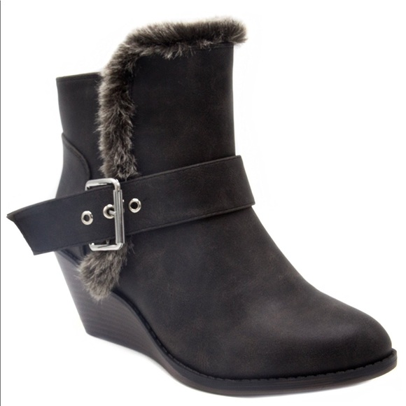 Kitten Low Wedge Buckle Ankle Bootie - Picture 8 of 8